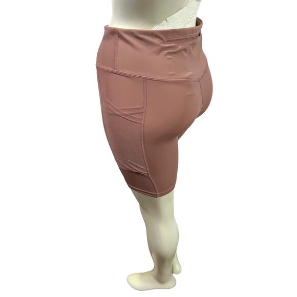Dusty Pink Biker Shorts – Size Medium, Comfortable Activewear - Picture 3 of 16